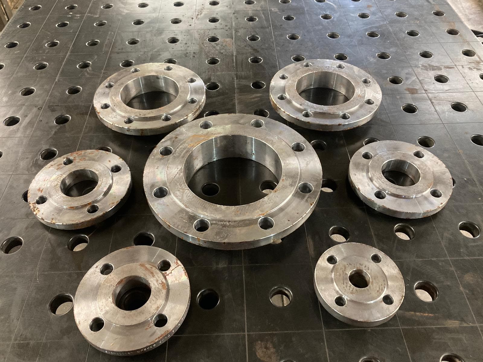 We stock carbon steel slip on flanges